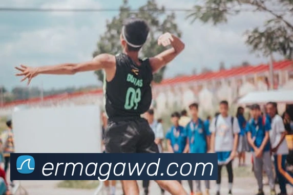 问鼎28APP 封面图